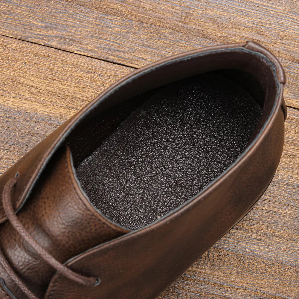 Pembroke Leather Chukka Boots
