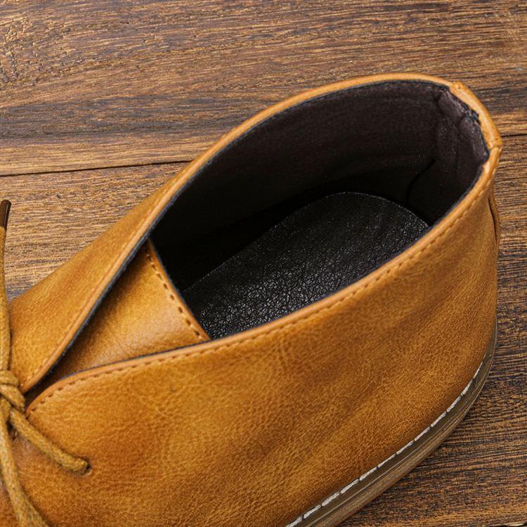 Pembroke Leather Chukka Boots — Hopeforwho (view 7)