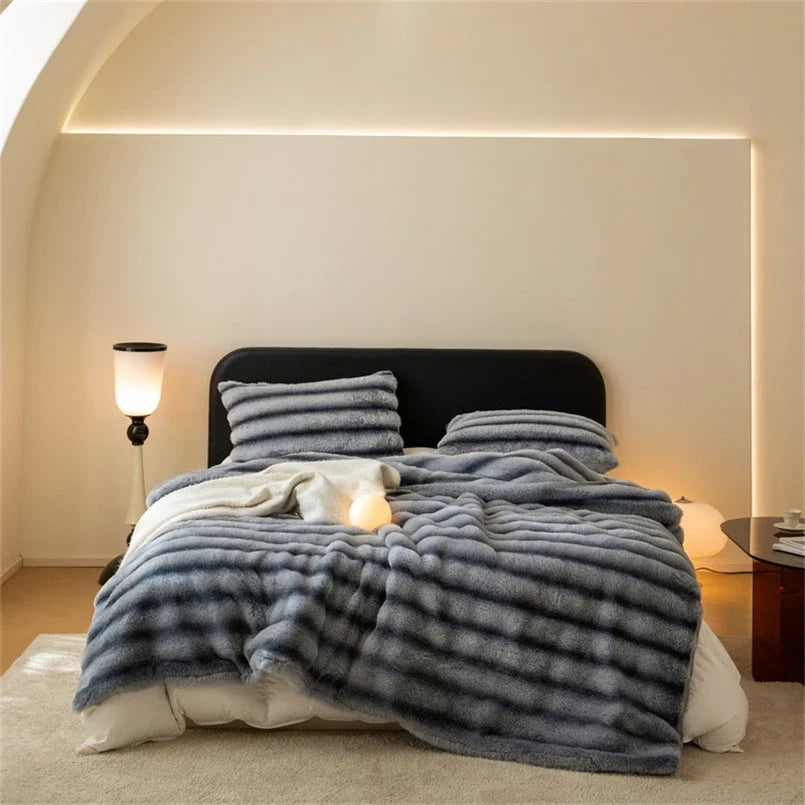 Calista Fur Blanket — Hopeforwho (view 10)