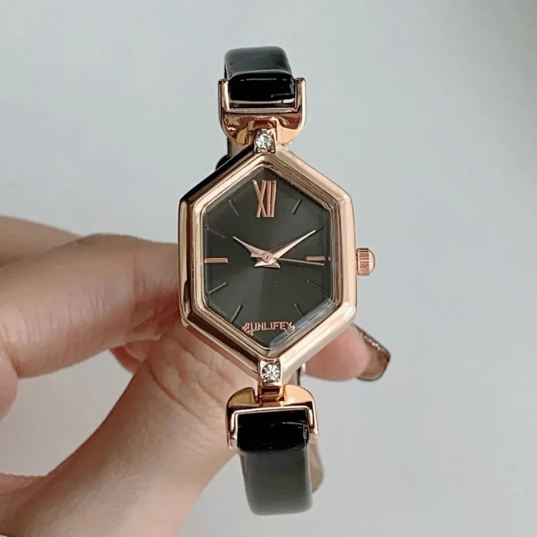 Zora Wristwatch — Hopeforwho (view 4)