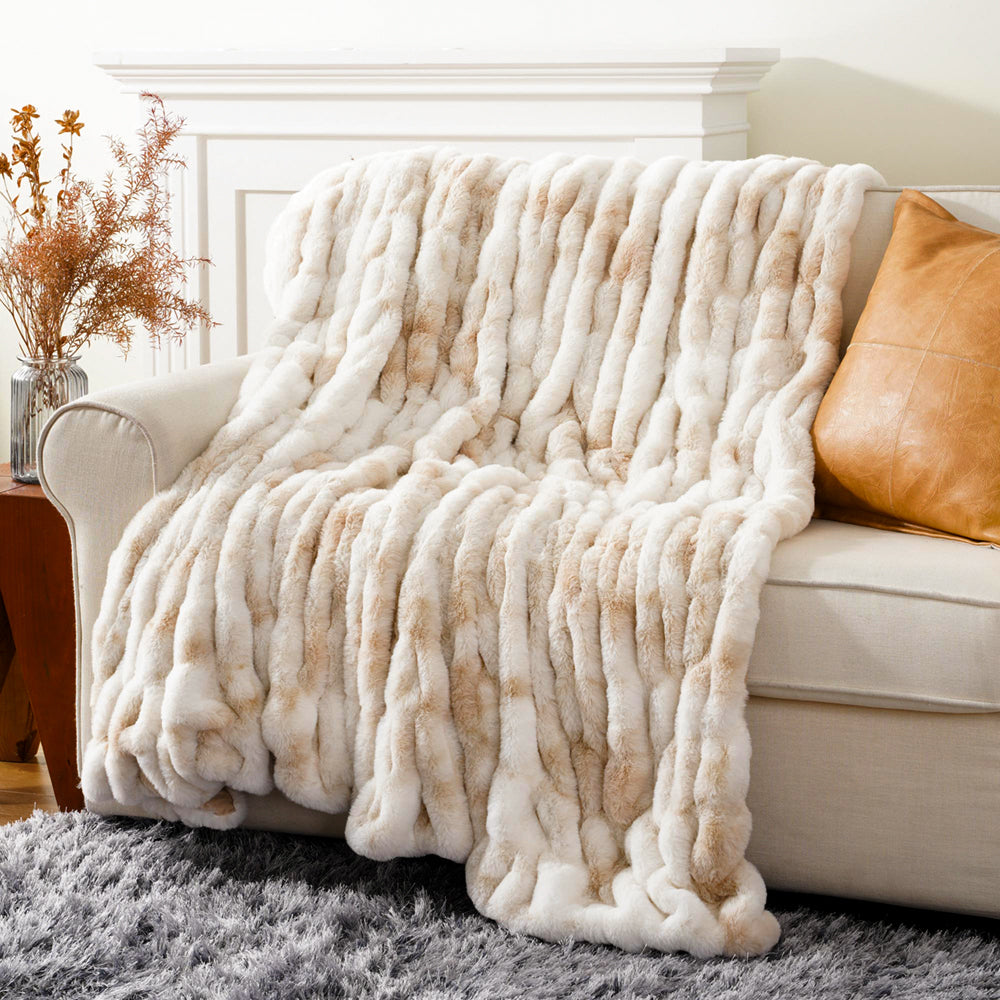 Arabelle Throw Blanket — Hopeforwho (view 4)