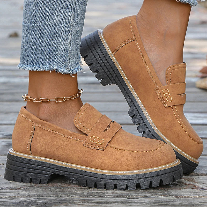 Sora Suede Loafers — Hopeforwho