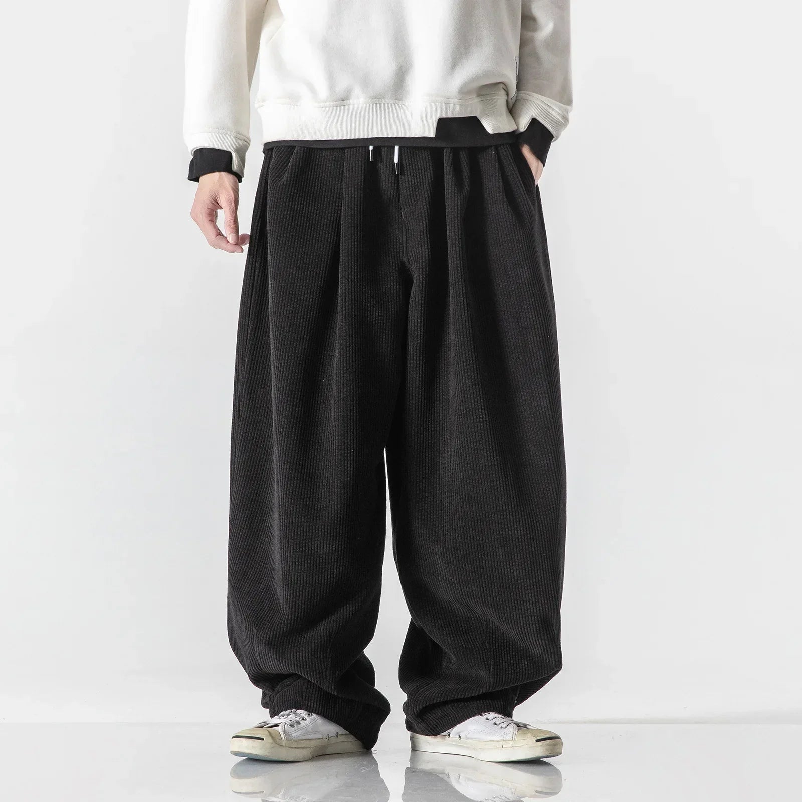 Eastvale Corduroy Sweatpants — Hopeforwho (view 9)