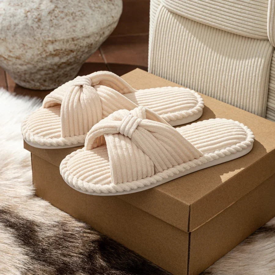 Fiora Plush Slippers — Hopeforwho (view 4)