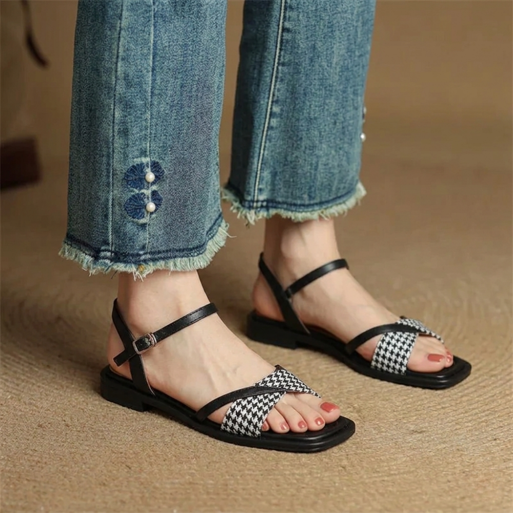 Sarenci Sandals — Hopeforwho