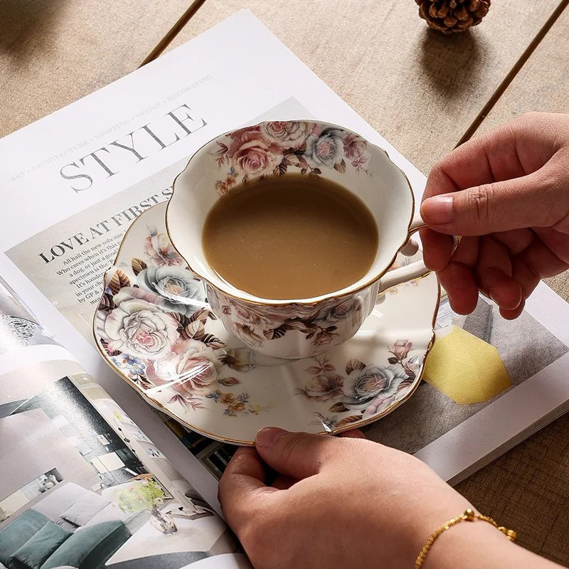 Golden Rose Ceramic Set — Hopeforwho (view 5)